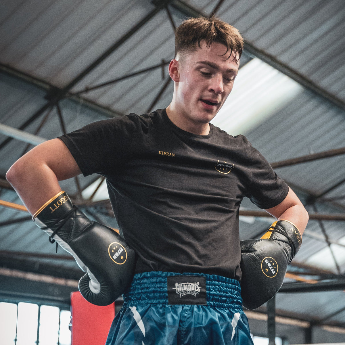 Velocity 3.0 Lace-Up Boxing Gloves – Midnight Black