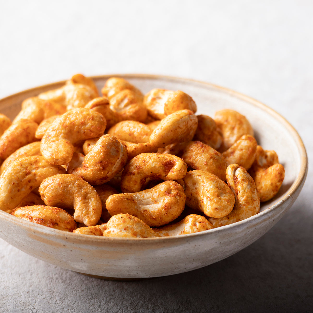 Hot Chilli Baked Cashews - HealVia