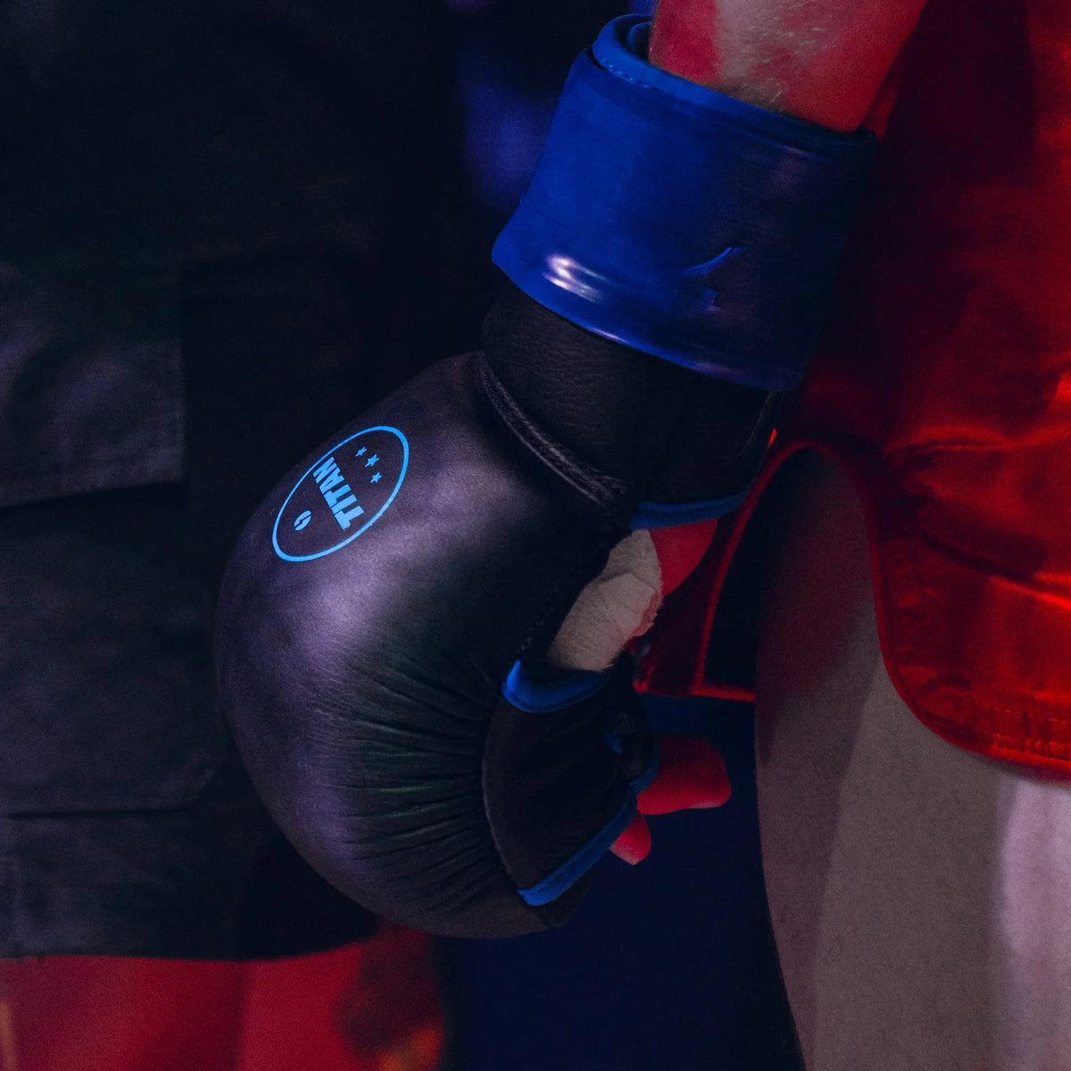 Velocity MMA 2.0 Gloves – Midnight Black