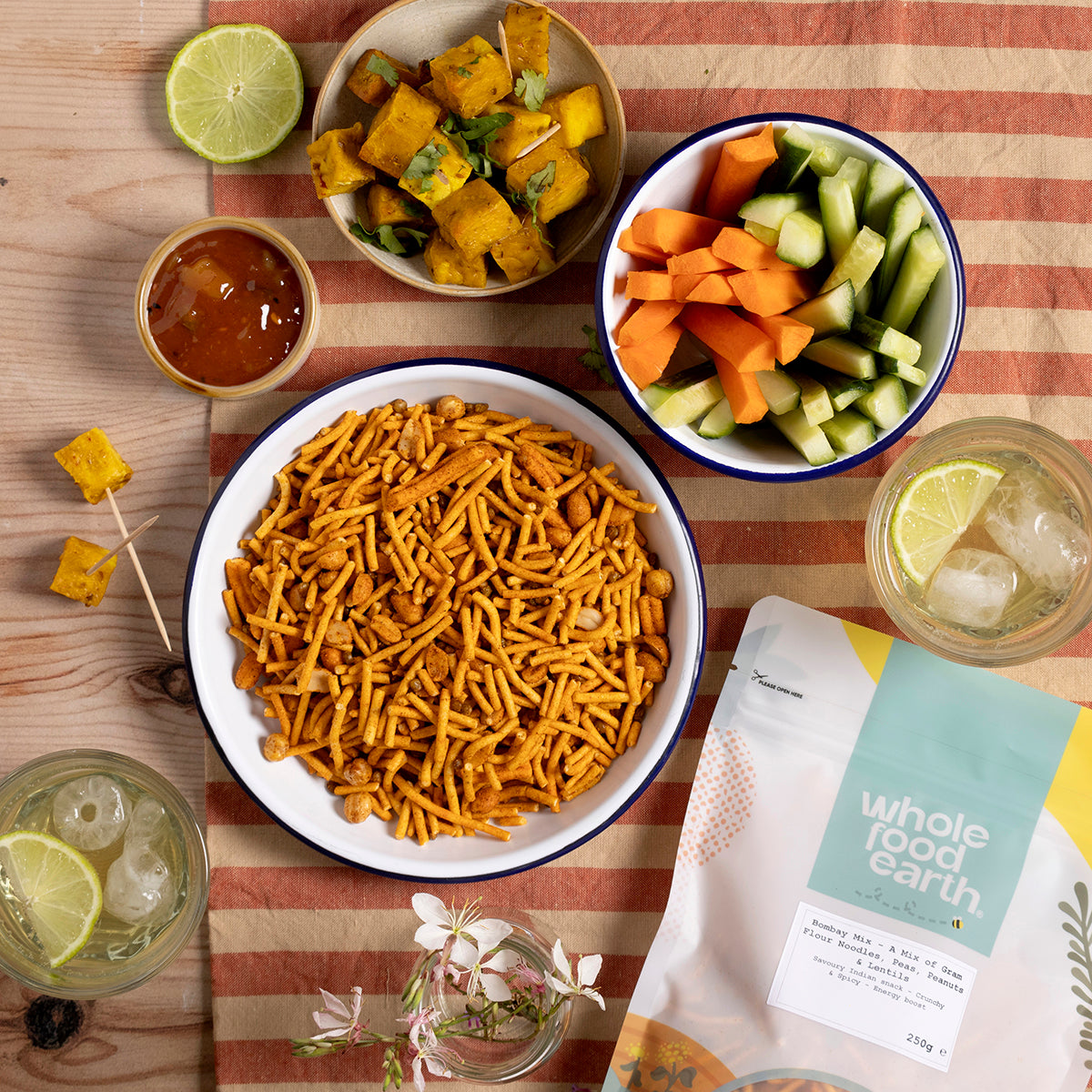 Bombay Mix - A Mix of Gram Flour Noodles, Peas, Peanuts & Lentils