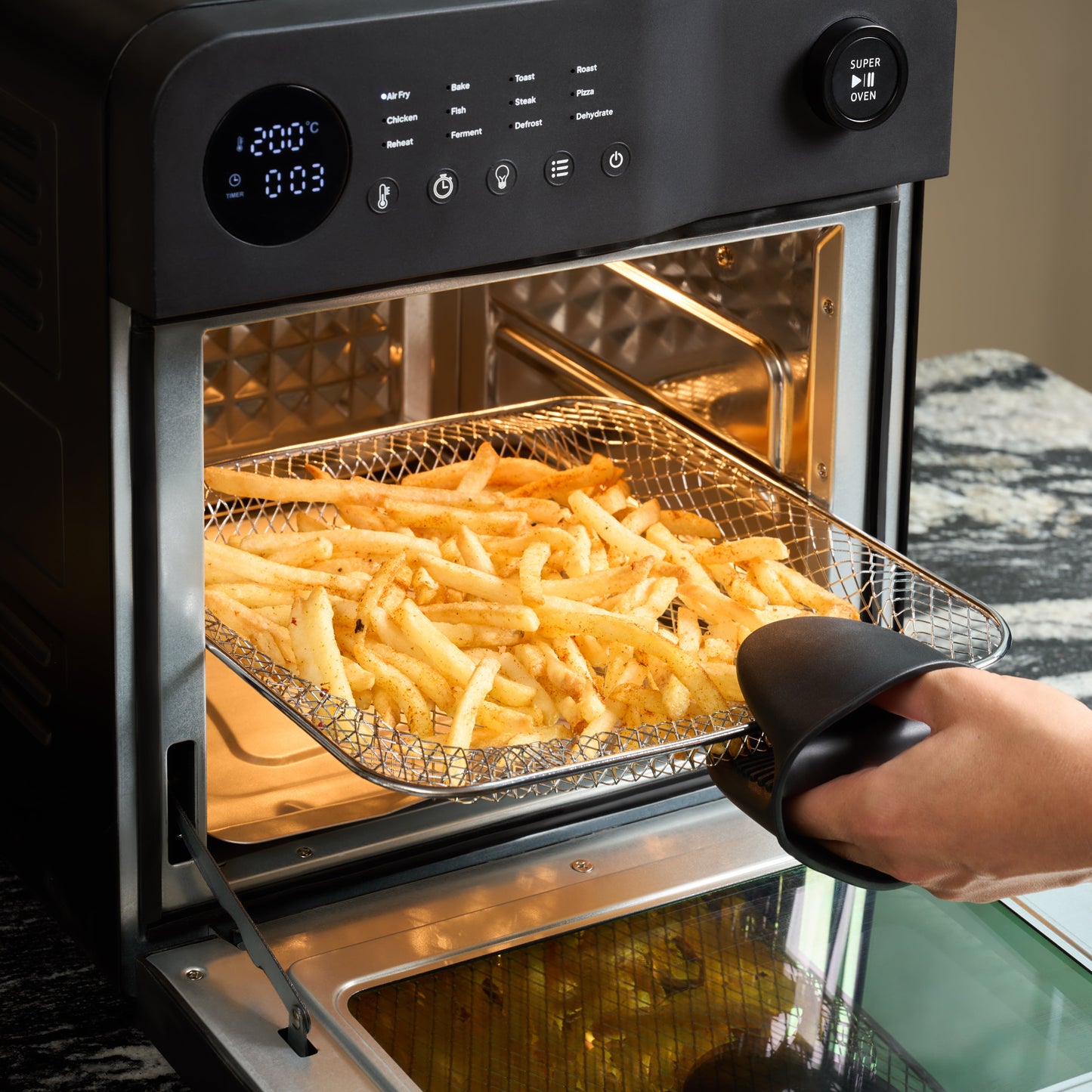 f66 Super Oven - 15L Digital Air Fryer Oven
