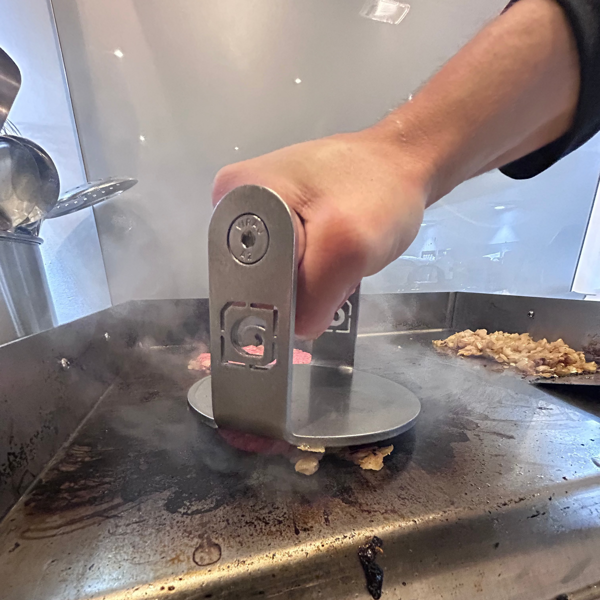 Heavy-Duty Smash Burger Press