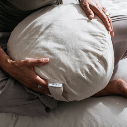 وسادة طبيعية للتأمل واليوغا