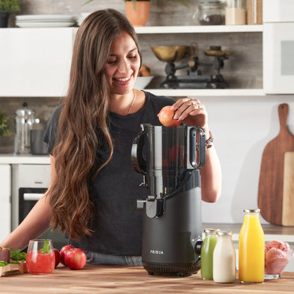 f2500 Self Feeding Whole Fruit Juicer - HealVia LimitedHealVia Limitedf2500 Self Feeding Whole Fruit Juicer