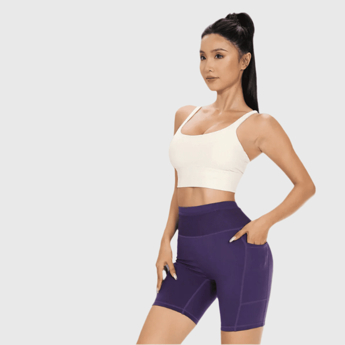 شورت رياضي ضاغط بعامل حماية من الشمس 50+